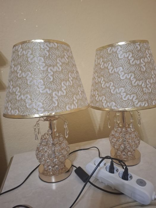 Хона свитилниги.