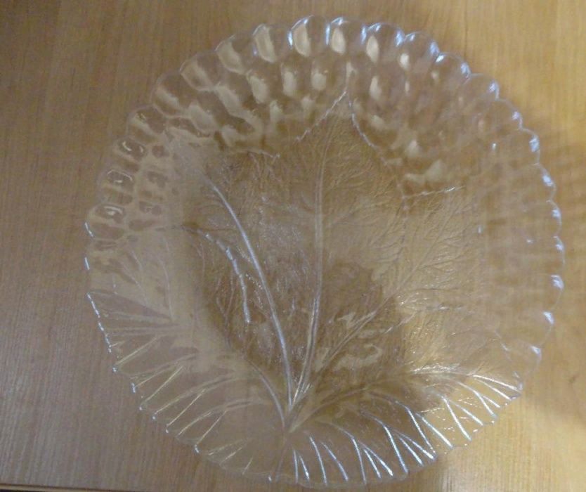 Блюдо-тарелка (стеклянная)