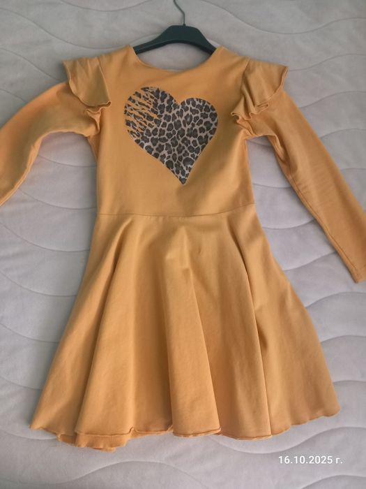 Комплект, екип,грейка и пижами 8-9г 134