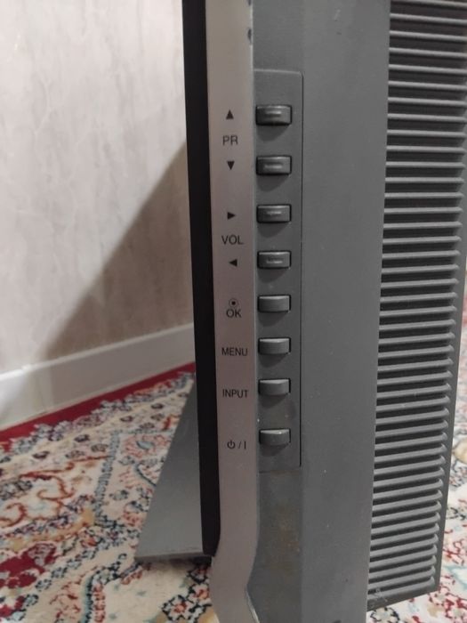 Продам данный телевизор от LG.