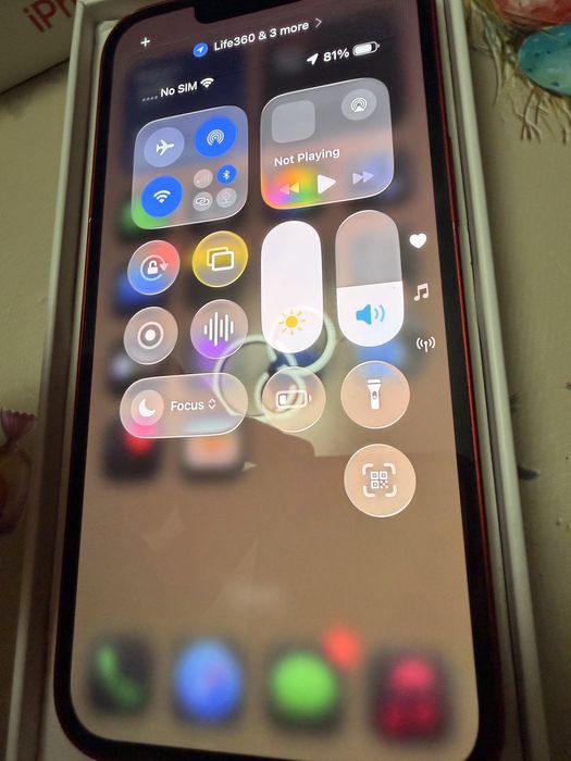 Se vinde Iphone 13