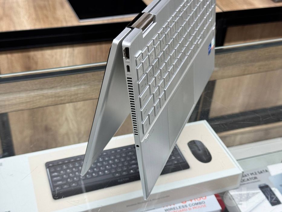 HP Pavilion x360 Ideal