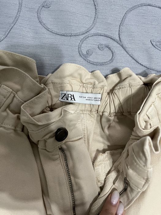 Бежевые штаны ZARA