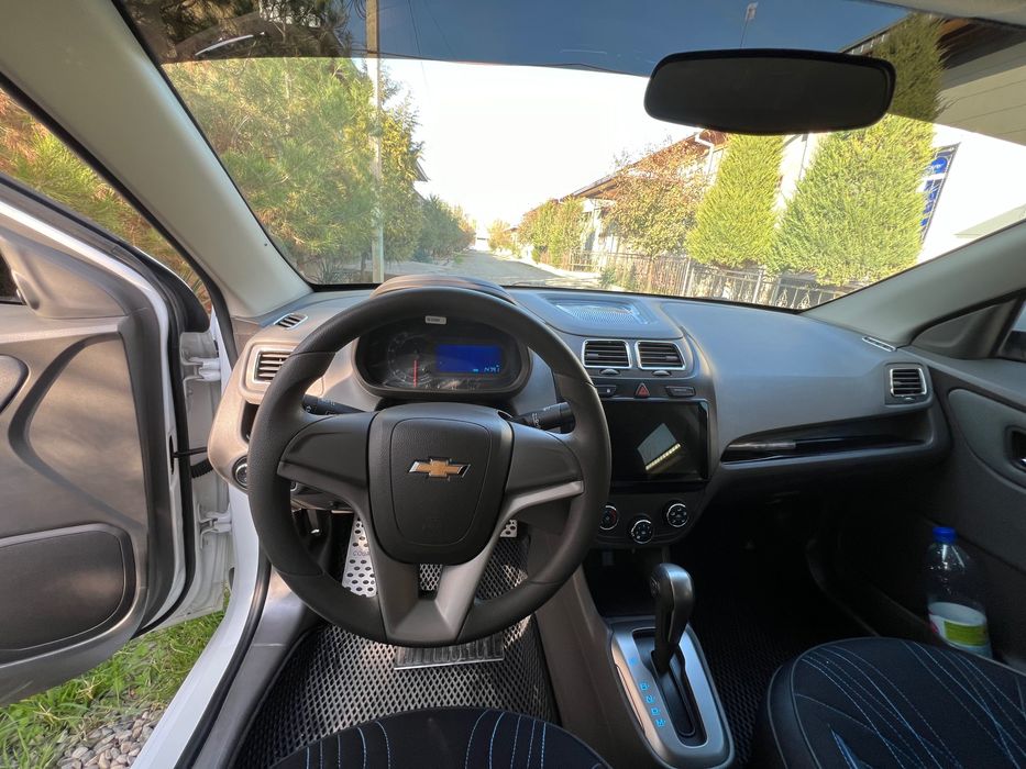 chevrolet  cobalt 4 pozitsya