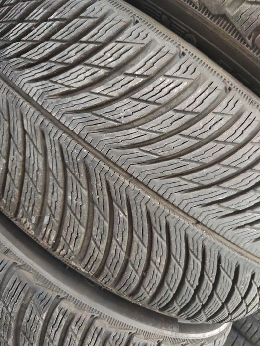 4 бр зимни 235/55/17 Michelin