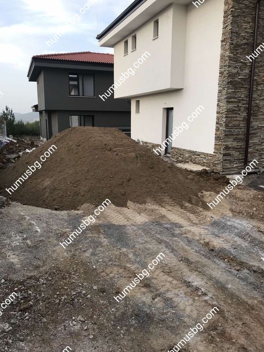 Доставка на ХУМУС (почва, земя) София