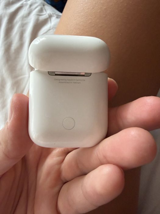 Airpods първа генерация