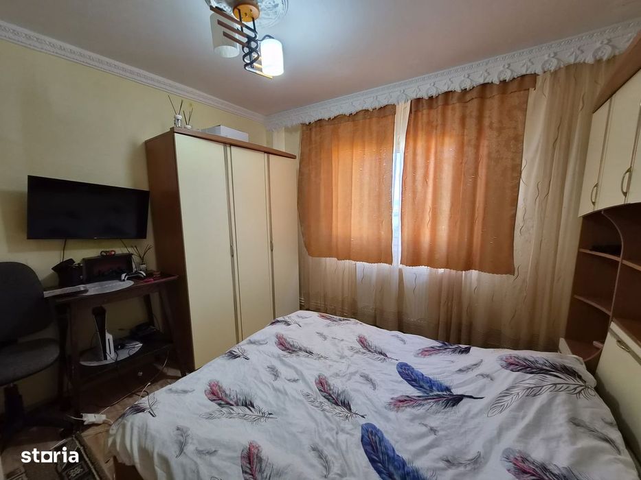 Decomandat 2  camere  langa PTTR