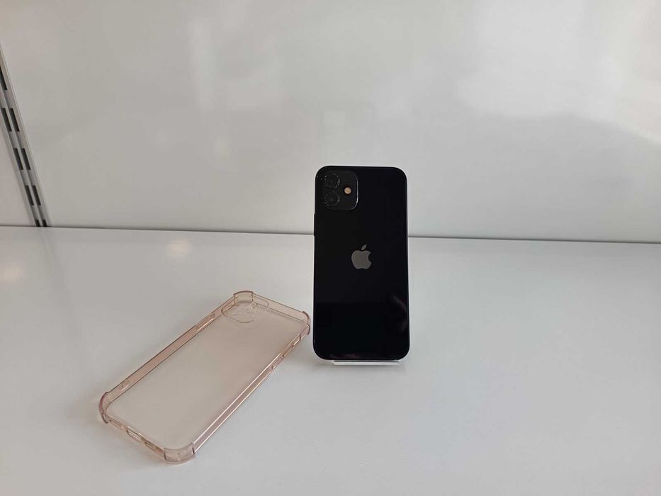 Смартфон Apple iPhone 12