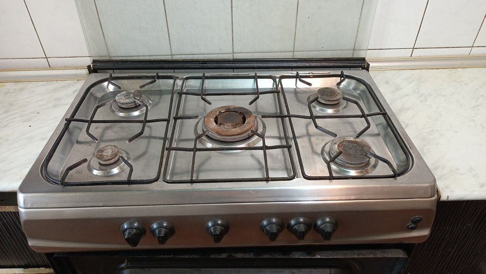 Gaz plitasi 5 ta plitalik
