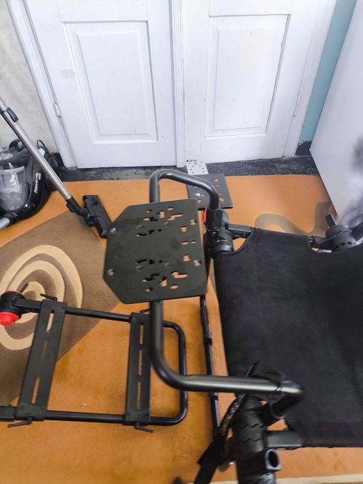 Cockpit Sim Racing Next Level Racing pliabil – pentru Logitech/Thrustmaster/Fanatec