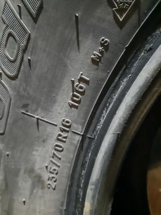 Продам зимнию резину R16