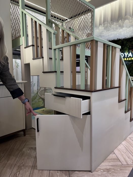 Продаётся детская игровая площадка (почти новая)