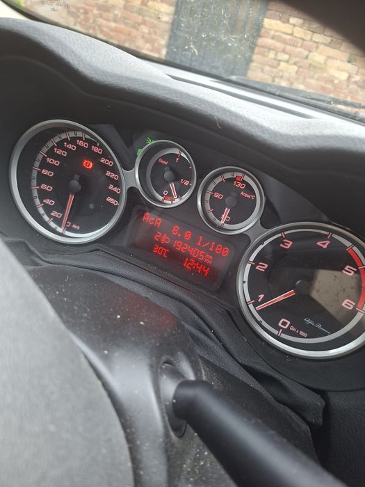Vând Alfa Romeo MiTo – 2011 – 1.3 MultiJet Diesel – 95 CP