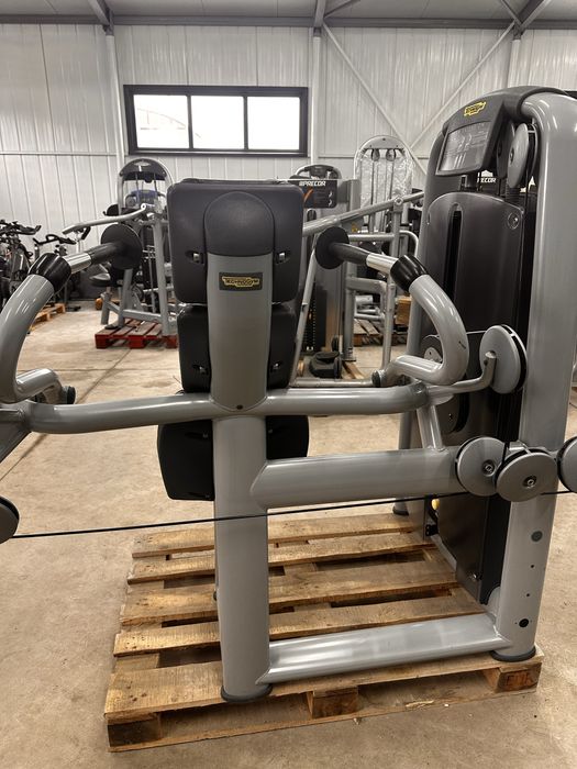Technogym selection arm extension