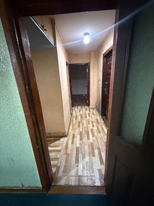 Kvartira 2 xonalik sotiladi