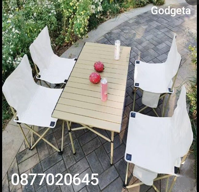 Луксозна къмпинг сгъваема метална маса с удобен калъф в 3 размера