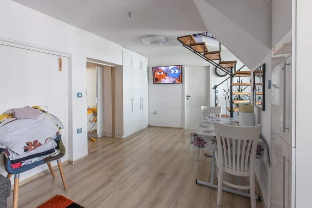 Продава се Тристаен апартамент в Варна, Зимно кино Тракия - 75 кв.м за 2667 €/кв.м - Снимка #3