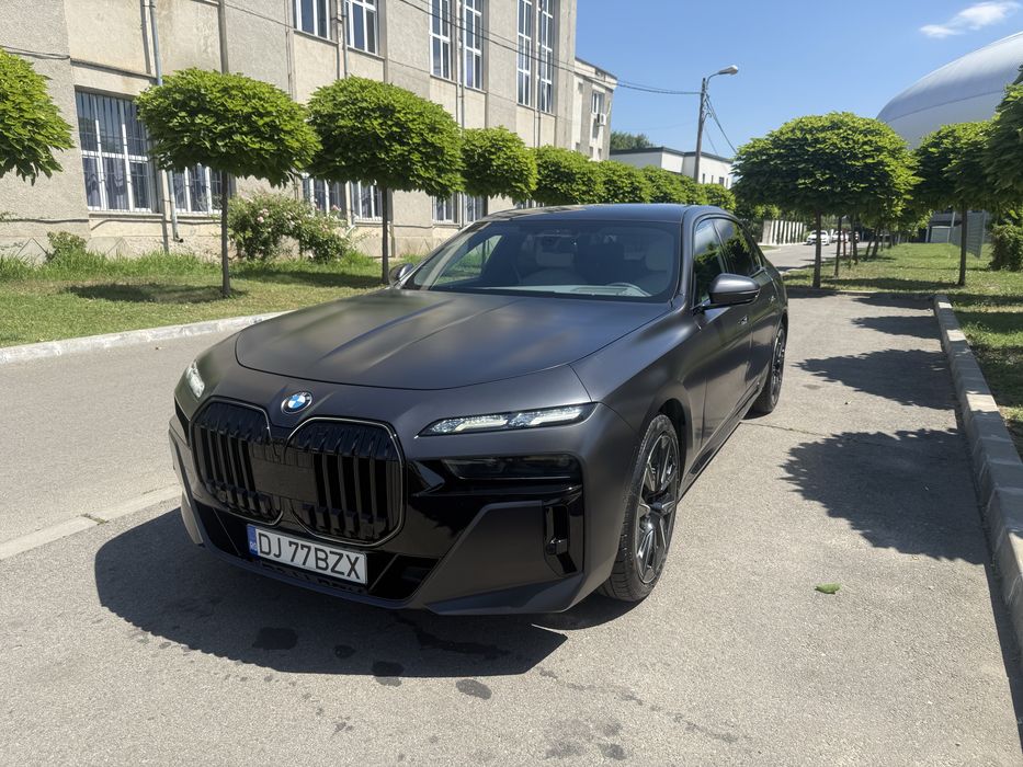 BMW 7 Series 2023 — imagine 2