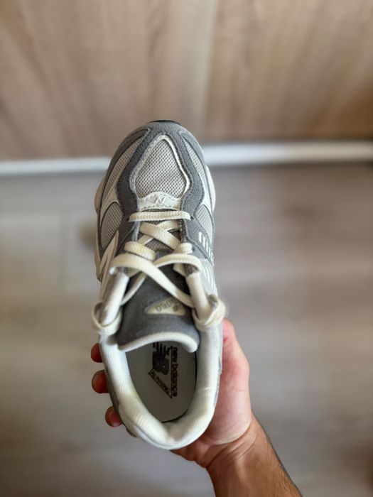 New Balance Shoes Обувки