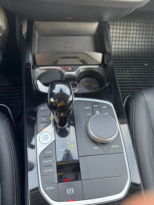 BMW F40 tractiune fata seria 1 2023 118i 1.5 benzina 140cp Automata