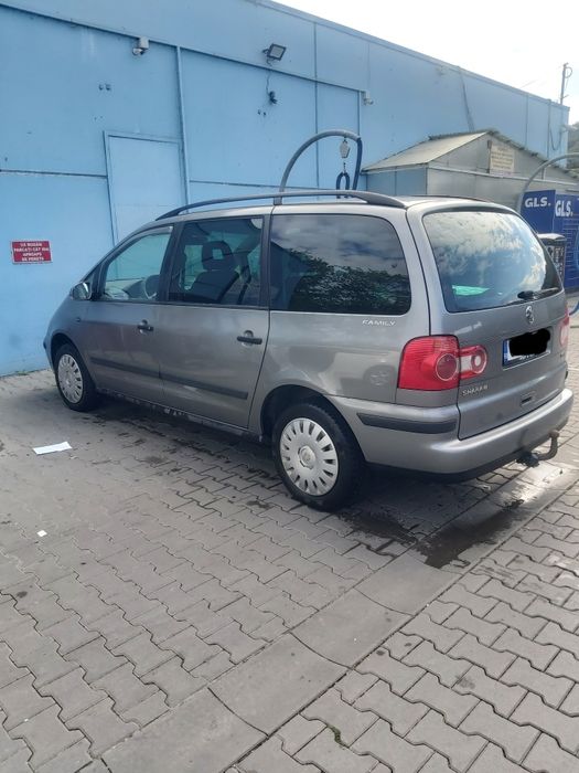 Volkswagen Sharan 2004 diesel, 2.695 € — imagine 3