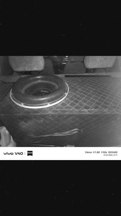 Продам сабвуфер. В отличном состоянии