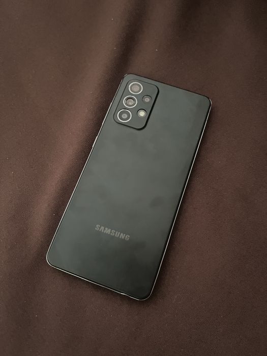 Продам смартфон телефон самсунг а52 samsung a52