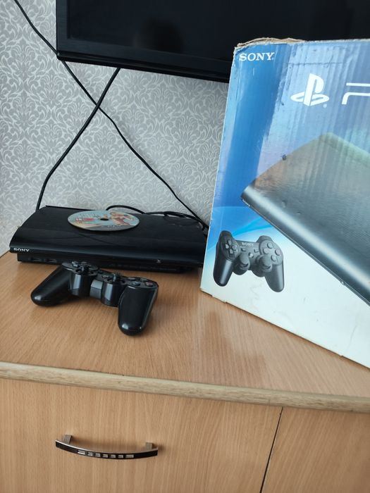 Продам плейстейшен 3