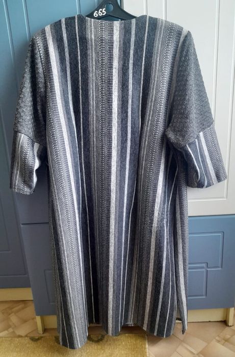 Платье серое 54~56