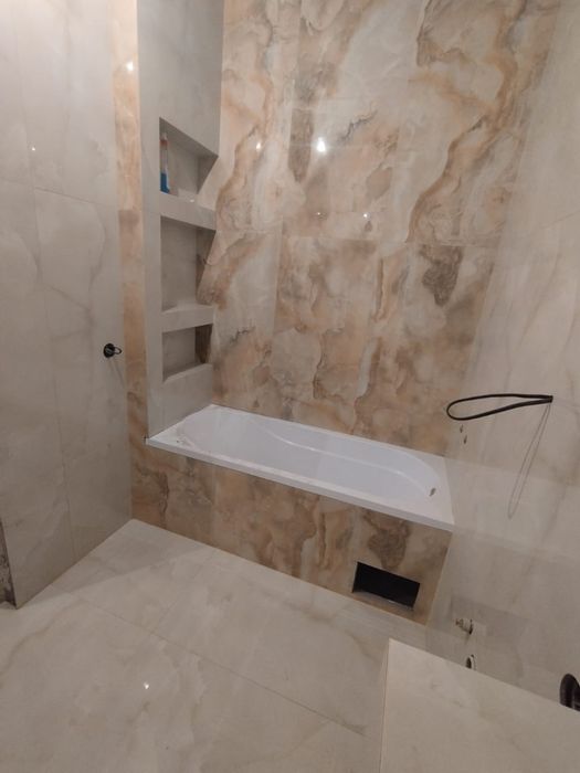 Кафельщик укладка кафеял