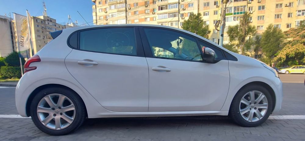 Peugeot 208 1.6 BlueHdi 2016