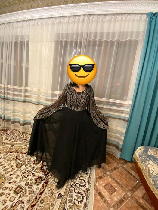 Вечернее платье