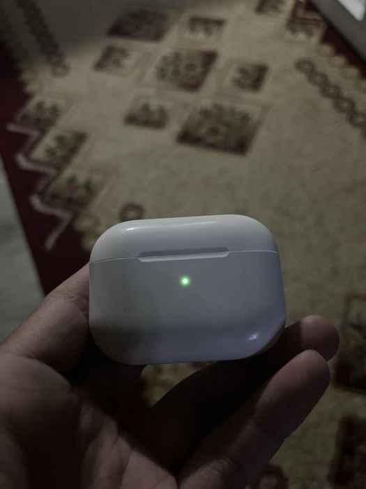 наушники в хорошем состоянийй