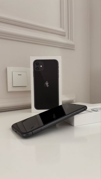iPhone 11 128GB — оригинал, хорошее состояние