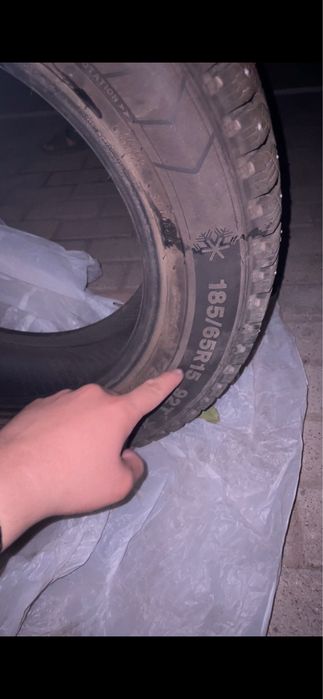 Зимний покрышка идиалное