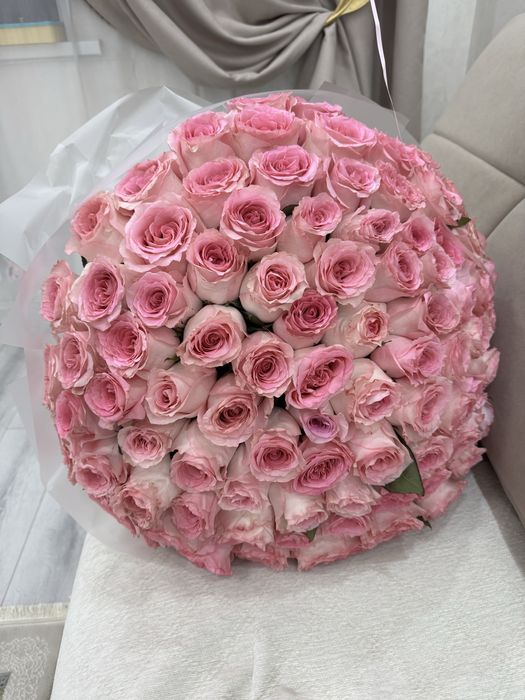 Срочно продаю цветы и шарики