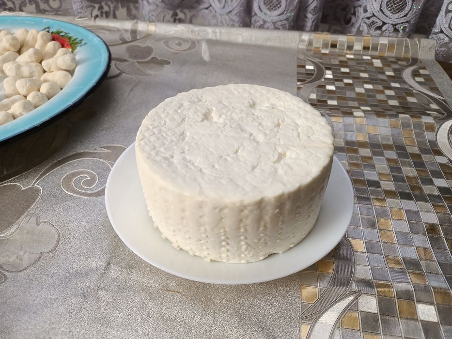 Продам молочные изделия