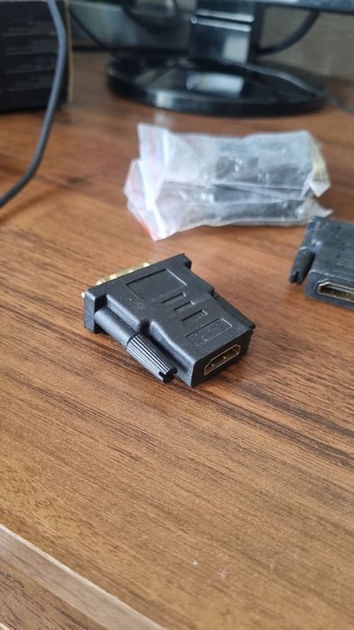 Переходники DVI TO HDMI новые в количестве