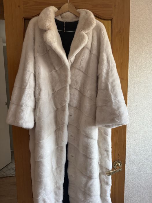 Белая шуба в пол