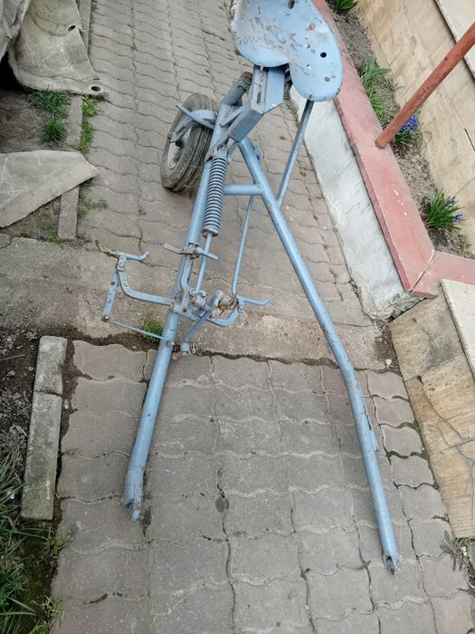 Scaun / Scaune Cositoare/ motocositoare BCS