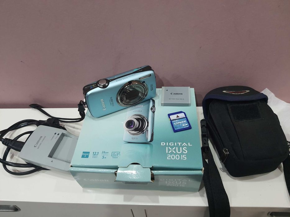 Продавам оригинален японски цифров фотоапарат Canon