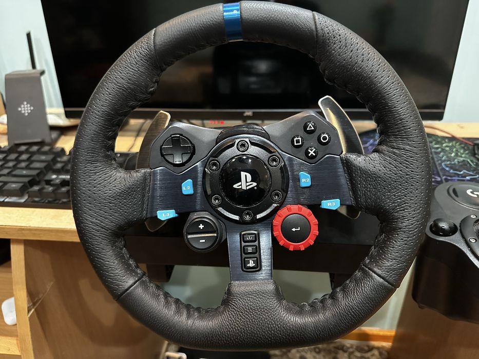 Logitech G29 волан + скоростен лост