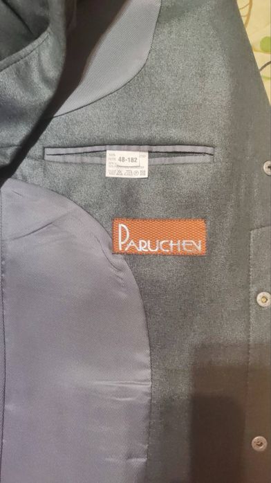 Костюм Parushev.