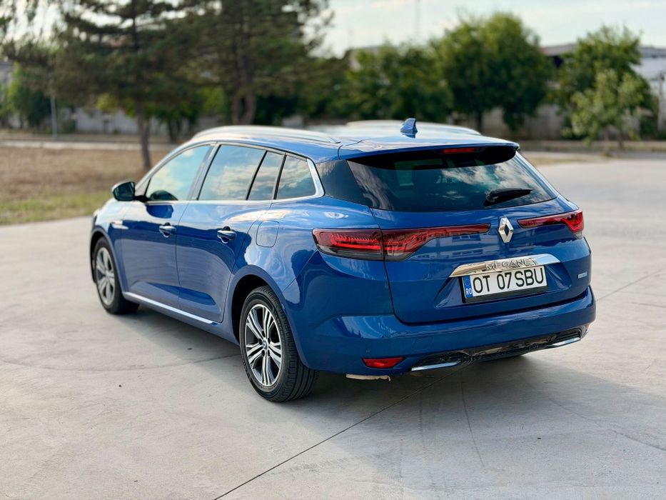 Renault Megane E-Tech, Plug-in Hybrid, Automat, Intense