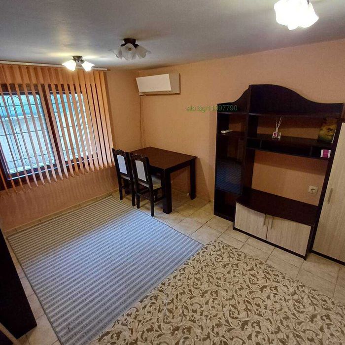 Продава се Едностаен апартамент в Варна, Цветен квартал - 28 кв.м за 1002 €/кв.м - Снимка #1