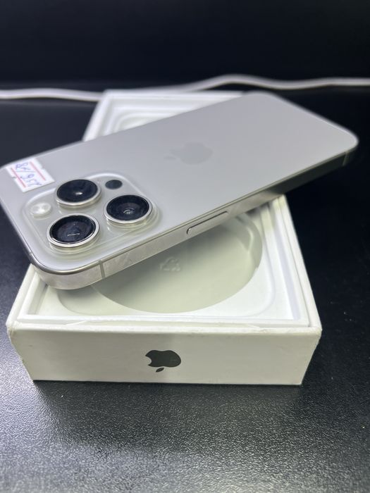 iPhone 15 Pro 256GB