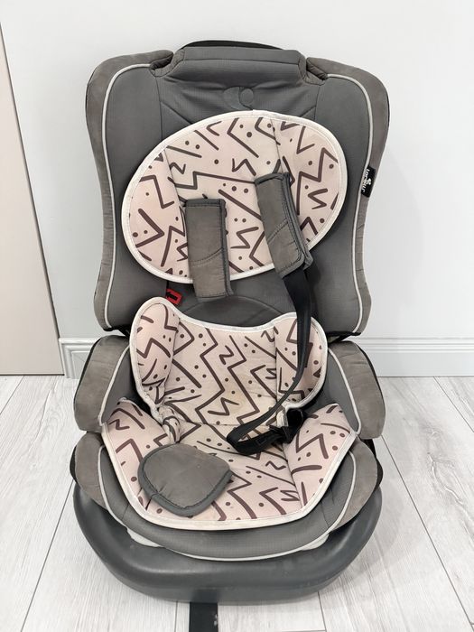 Продается автокресла