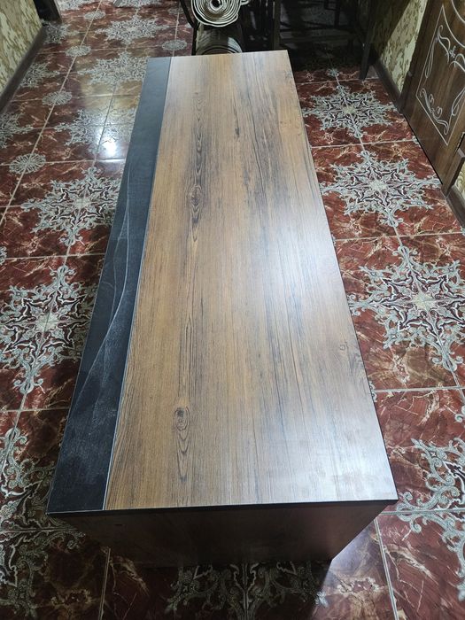 Продаются столы для офиса