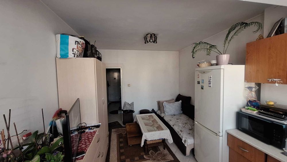 Продава се Едностаен апартамент в Варна, Окръжна болница - 20 кв.м за 2950 €/кв.м - Снимка #1